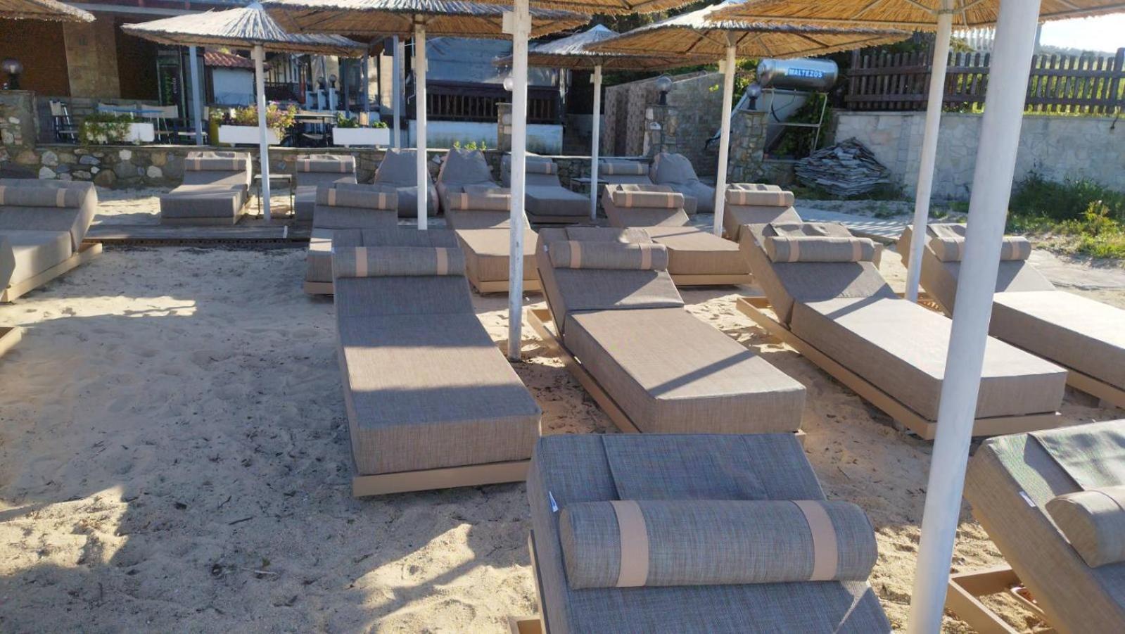 Haus Platanos Apartments & Bungalows By The Sea Vourvourou Exteriör bild